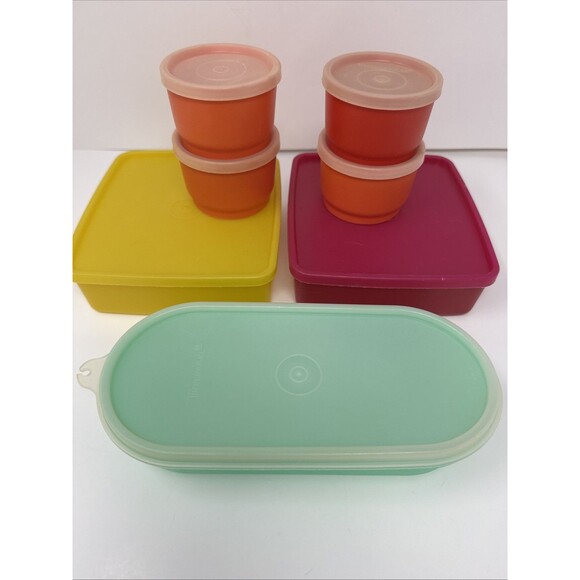 7x Vintage Tupperware Snack Set - 2 square away keeper 4 cups orange red yellow - Picture 1 of 15